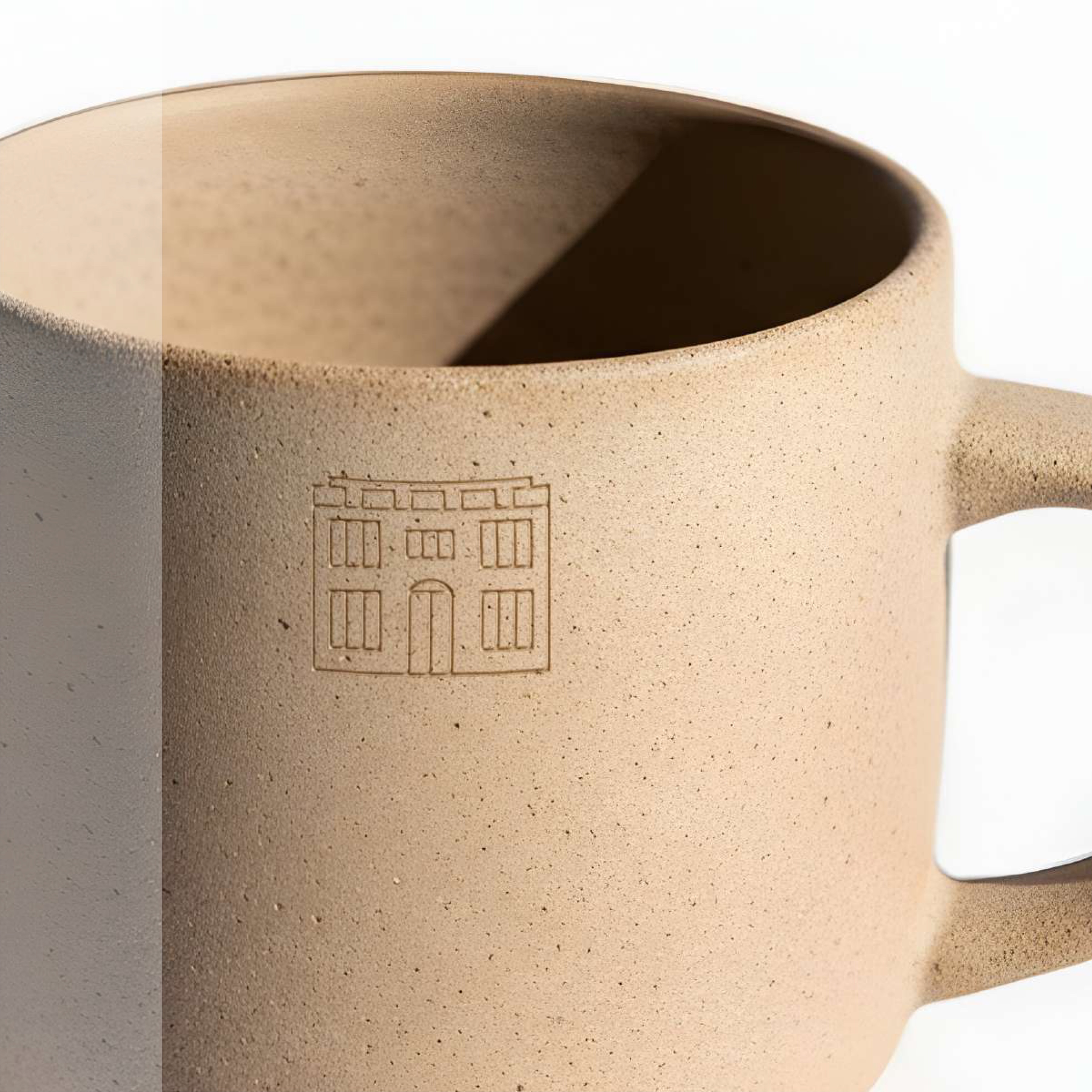 Casa Bianca ceramic mug